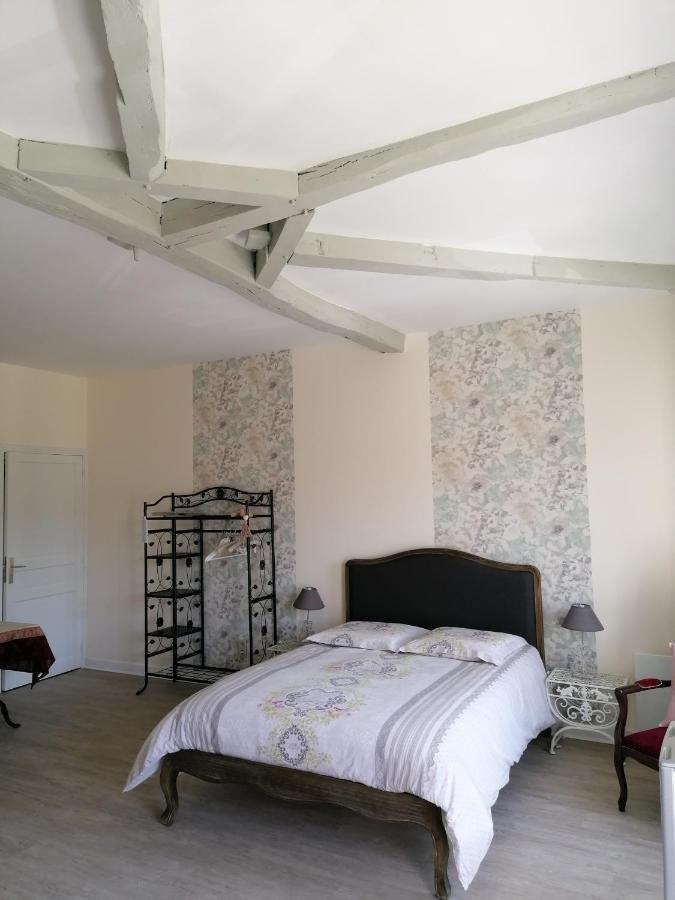 Chambre D'Hotes Esprit De Famille Landreville Exteriér fotografie